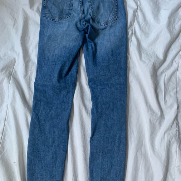 Kendall+Kylie Kontour High Rise Jeans - Picture 4 of 4